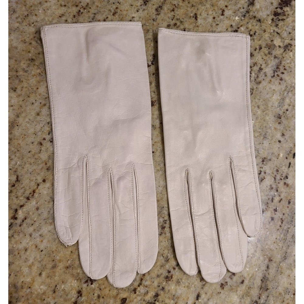 Vtg  Meyers Make Size 6.5 Small Leather Gloves 8" Off White Beige Pearly Button